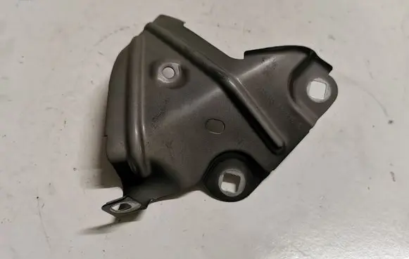 BMW X1 F48 F49 Fender mounting bracket 7351516