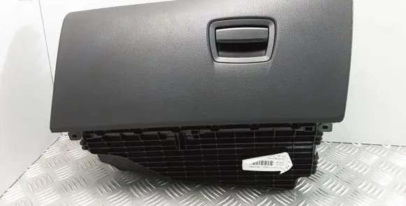 BMW 5 F10 F11 Glove box set 51169192998 9192998