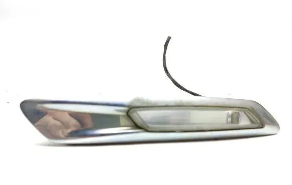 BMW 5 F10 F11 Front fender indicator light 7154169 7154187 010387
