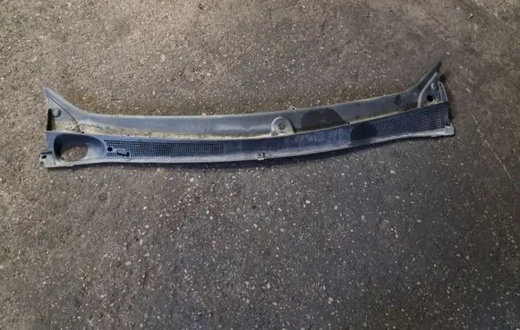 Dacia Sandero Wiper trim 668113292R 1170367X