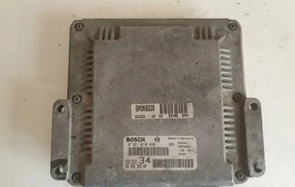 Peugeot 607 Engine control unit/module 0281010880