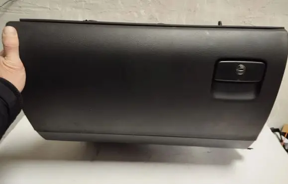 Audi A8 S8 D3 4E Glove box 4E2857095 4E2857095BB24A