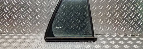 Mercedes-Benz E W211 Rear vent window glass A2117300455 DOT18AS2M504 ESGWD40