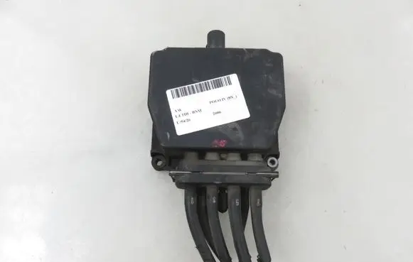 Volkswagen Polo IV 9N3 Electromagnetic valve 6Q0906625A