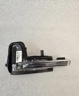 Volvo XC90 Mirror indicator light 31352853