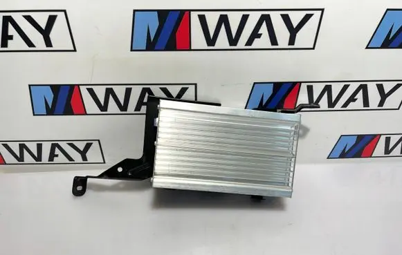 BMW 5 E60 E61 Antenna control unit 