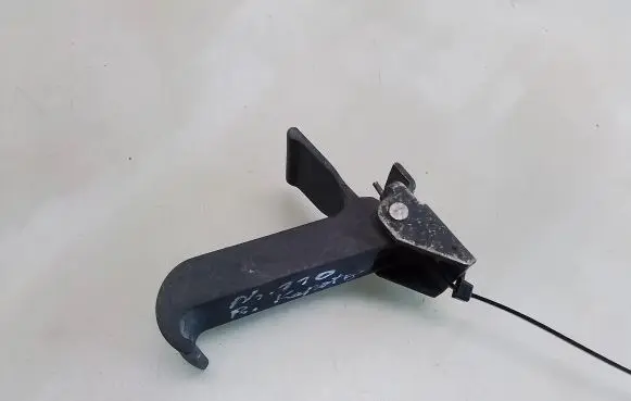 Renault Laguna II Engine bonnet (hood) release handle