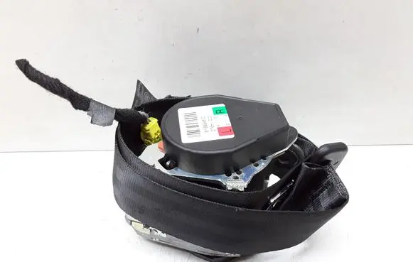 Volvo V40 Cross country Rear seatbelt 619894600