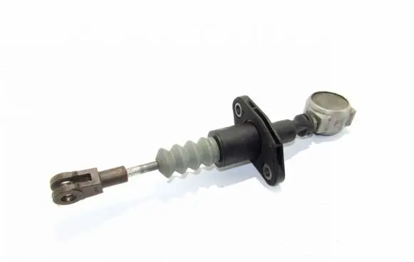 Clutch slave cylinder