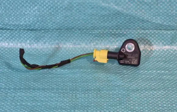 Skoda Octavia Mk3 (5E) Airbag deployment crash/impact sensor 3Q0959351 0808141426 1T60KN60