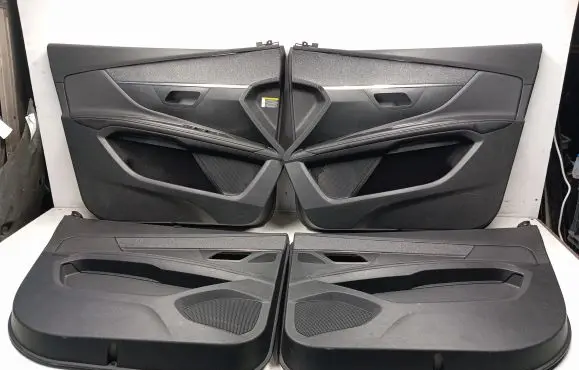 Peugeot 5008 II Door card panel trim set M0522956 1869214X