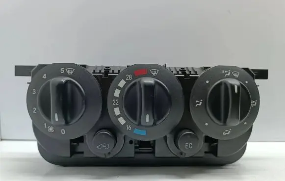 Mercedes-Benz A W168 Climate control unit 1688301285 132601