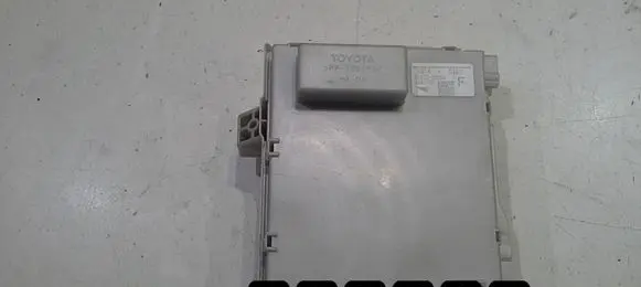 Lexus GS 300 350 430 450H Engine control unit/module 82670-30250