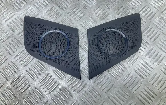 Audi A5 8T 8F Side speaker trim/cover 8T0857228A 8T0857227A