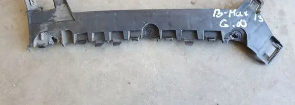 Ford B-MAX Rear bumper mounting bracket AV1117E850AC