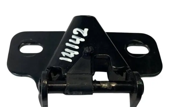 Renault Master III Rear door lock loop/hook striker 