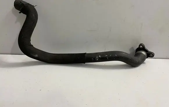 BMW 6 F12 F13 Engine coolant pipe/hose 7605151