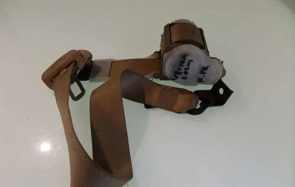 Opel Vectra C Front seatbelt 03314650 10316049