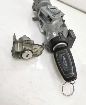 Ford Focus Ignition lock 3M513F880AE 6E5T15607CA AM5T15K501AC