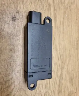 BMW 4 F32 F33 Alarm control unit/module 9233009 63945210 05SW0500