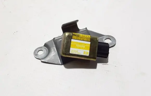 Toyota Land Cruiser (J120) Airbag deployment crash/impact sensor 8986060020