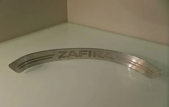 Opel Zafira B Front sill trim cover 13181976