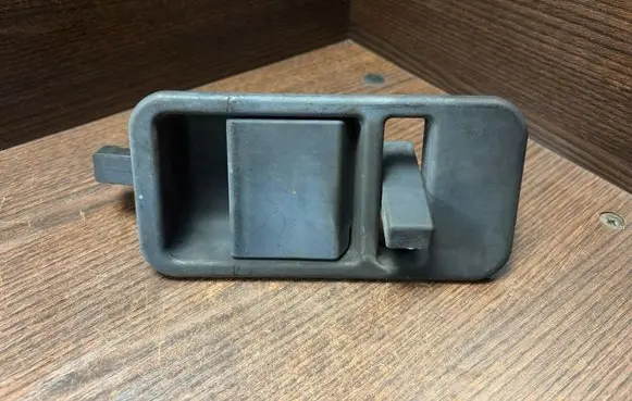 Iveco Daily 4th gen Sliding door interior handle 500329792 14525