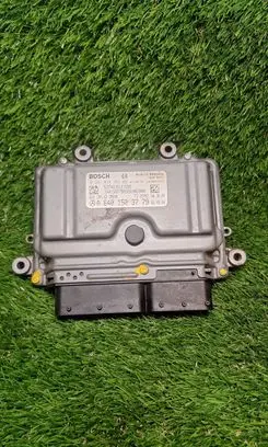Mercedes-Benz B W245 Engine control unit/module A6401503779 1039S09254 0281012382