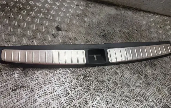 Subaru Legacy Other trunk/boot trim element 95073AG010