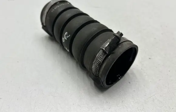 Peugeot 5008 Intercooler hose/pipe 9687511280