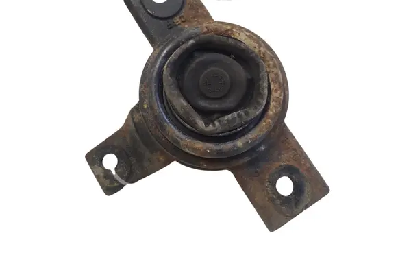 Hyundai Santa Fe Engine mount bracket 218122B500