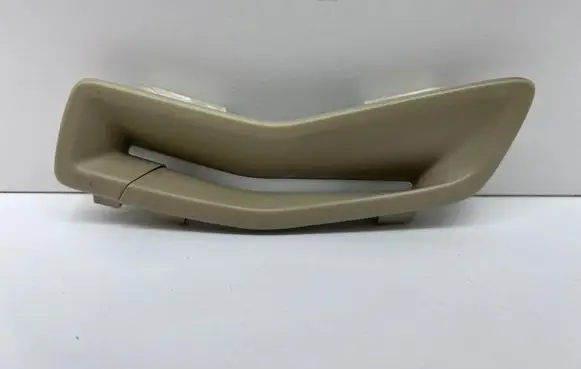 Volvo XC60 Seat belt trim 01287355