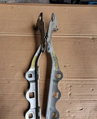 Opel Crossland X Engine bonnet/hood hinges 13478974 13478954
