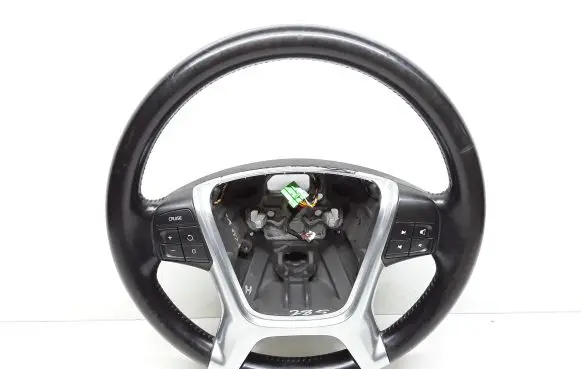 Volvo V70 Steering wheel P31271093
