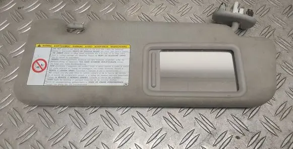Sun visor