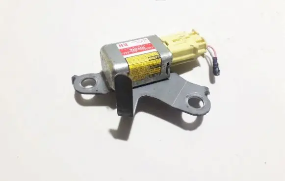 Toyota RAV 4 (XA20) Airbag deployment crash/impact sensor 8986042020 187900-1131