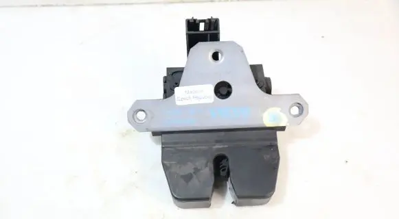 Volvo V50 Tailgate/trunk/boot lock/catch/latch