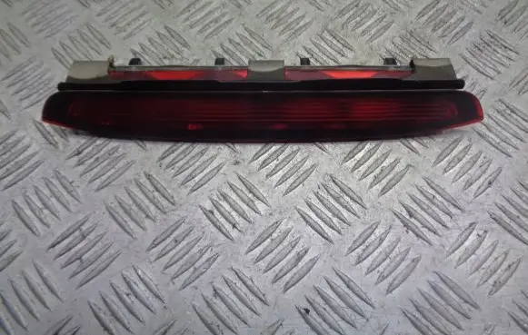 Toyota Corolla E120 E130 Third/center stoplight