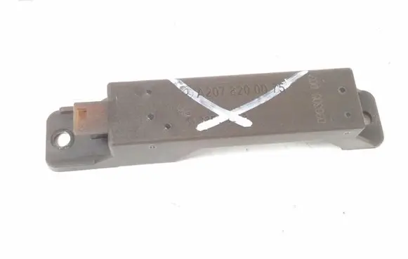Mercedes-Benz E C207 W207 Keyless system antenna A2078200075