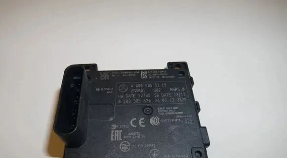 Mercedes-Benz EQE v295 Distronic sensor radar A0009055319 0203305830