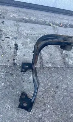 Volvo V40 Radiator support slam panel bracket 31293957