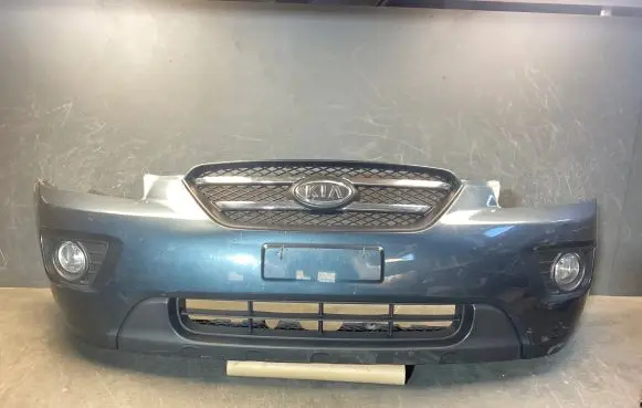 KIA Carens II Front bumper 865111D050 865611D010