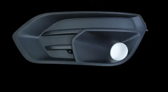 Iveco Daily 6th gen Front fog light trim/grill 5802356342