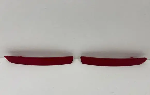 BMW 3 F30 F35 F31 Rear tail light reflector 7400207 7400208