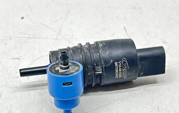 Volkswagen Caddy Windscreen/windshield washer pump 987090463 V10080204