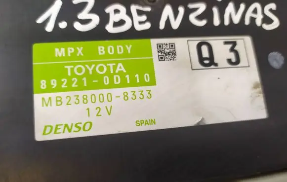 Toyota Yaris Central body control module 892210D110 8947100010