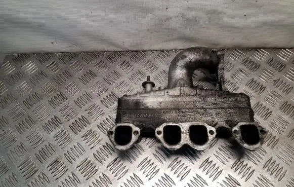 Volkswagen PASSAT B5 Intake manifold 038129713AB
