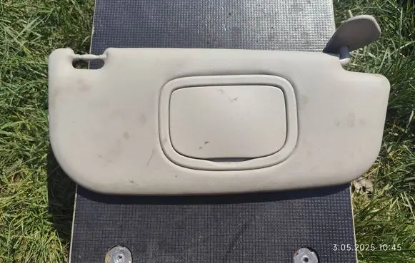 Alfa Romeo 147 Sun visor B288937