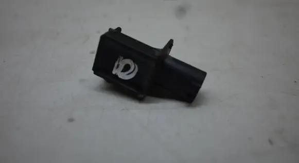 Chrysler Town & Country V Airbag deployment crash/impact sensor 68137947AA