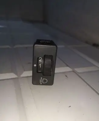 Citroen Xsara Picasso Headlight level height control switch